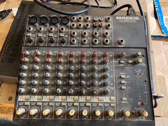 Mackie micro series 12 channel mixer
