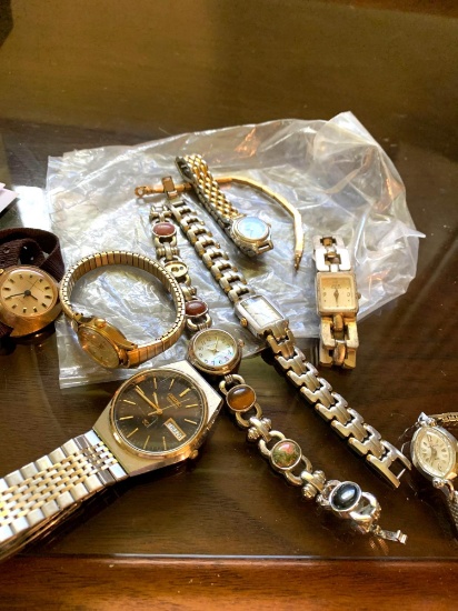 Lot of assorted watches