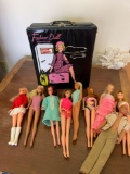 Fashion dolls plus case