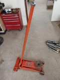 1 1/2 ton floor jack