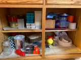 contents in bottom cabinet