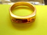 14k ring ,w/red stone