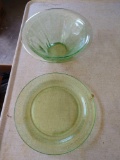 9 in depression glass bowl and plate