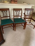 Table and 6 chairs