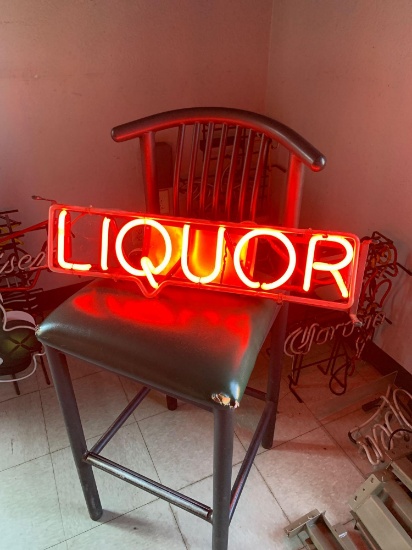 Neon liquor sign