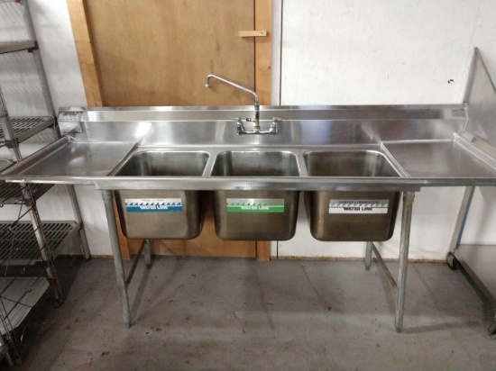 94 in 3 tub stainless steel washing station