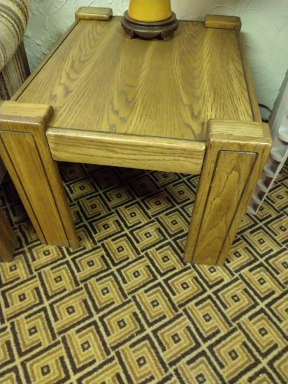 2 23 by 28 end tables