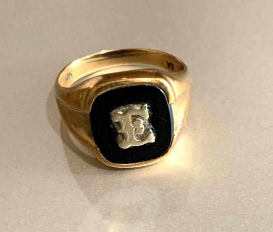 Vintage 10k mans initial E ring