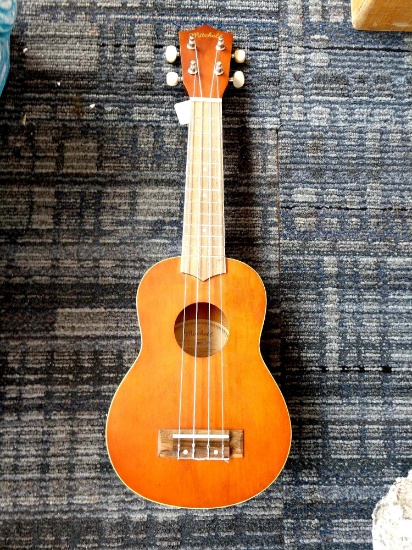 Mitchell ukulele