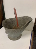 Fireplace ash bucket