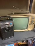General electric vintage TV and tape cassette player