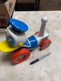 Vintage Donald Duck pull along toy