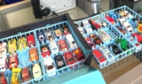 Matchbox carrying case with matchbox and HotWheels cars