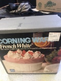 Corning Ware French White 1 1/2 quart covered round casserole dish