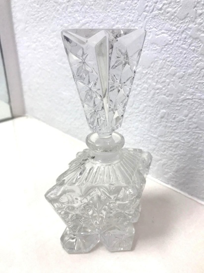 B1 Large crystal glass perfume bottle