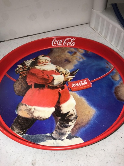 Coca-Cola Santa around the world tray 1991
