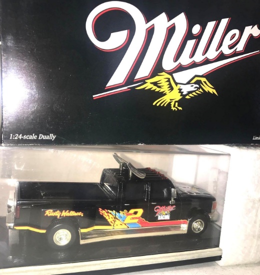 Winston Cup Nascar Miller 2 Rusty Wallace Dually limited edition die cast bank 1/24 scale