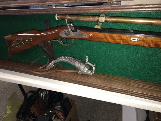 Black powder reproduction rifle 50 caliber made Italy