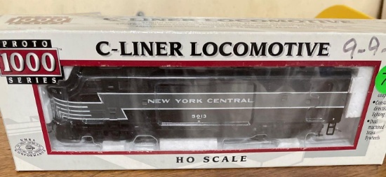 Photo 1000 series New York Central locomotive