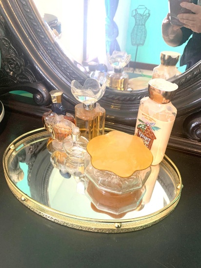 Mirrored cosmetic tray perfumes and miscellaneous