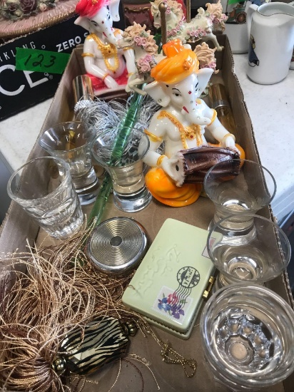 Figurines/perfume/shot glasses