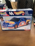 Revell Monogram 44 HotWheels Kyle Petty Grand Prix 1/24 scale model kit