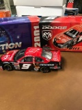 Action Bill Elliott 9 Dodge/ Muhammad Ali 2001 Intrepid R/T 1/24