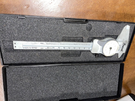 Central micrometer in case