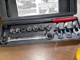Gear wrench serpentine belt tool/3680