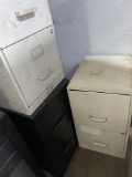 A lot of four 2 drawer file cabinets