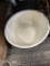 White enamel wash bowl/pan