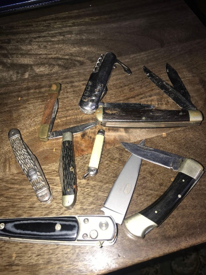 8- assorted Pocket knives