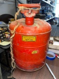 5 gallon safety seal gas can