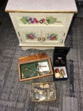 cufflings/tie clips/jewelry box