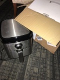 Moosoo air fryer with extras