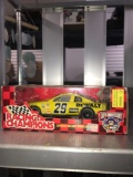 Racing champions 29 Hermie Sandler DeWALT NASCAR 1/24 scale