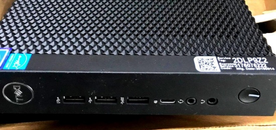 Dell Wyse 5070 thin client 5000 series computer with keyboard