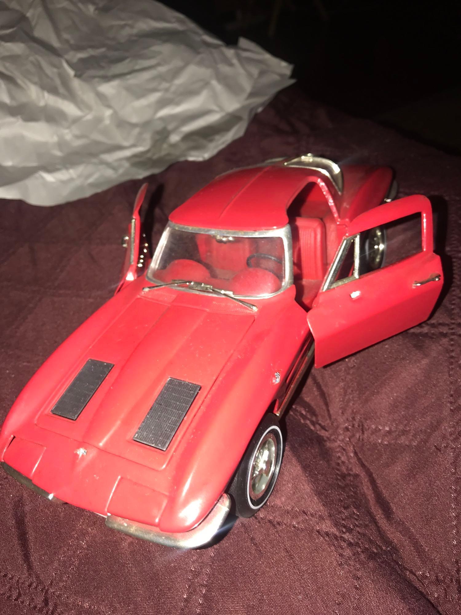 Ertl American Muscle 1963 red Chevrolet Corvette | Proxibid