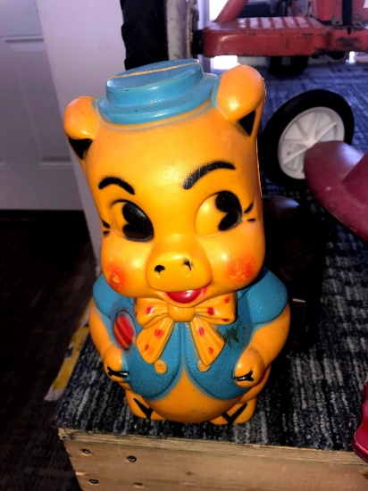 vintage piggy bank 9 1/2 in tall