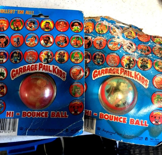 2 vintage Garbage pail kids hi bounce balls Online Auctions Proxibid