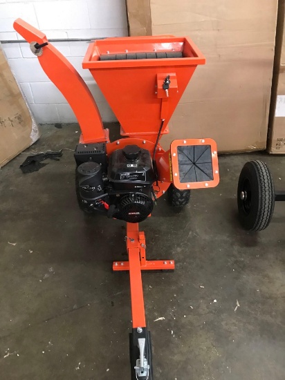 OPC503 shredder with commercial kohler engine bring help to load