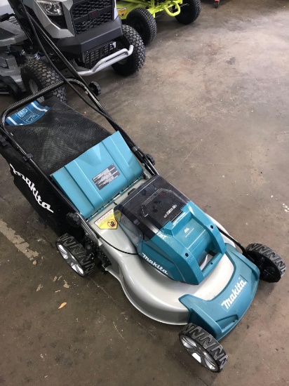 Makita 36v brushless lawn mower no battery or charger