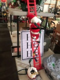 Musical Santa climbing the ladder /Ho Ho sign