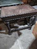 24-in vintage end table
