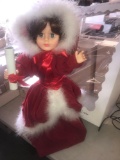 Display Arts Animated Illuminated little people Christmas candle motionette girl