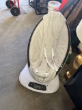4 moms baby swing