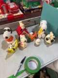 8 Snoopy banks