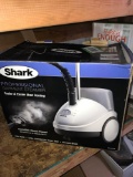 Shark professional garment steamer