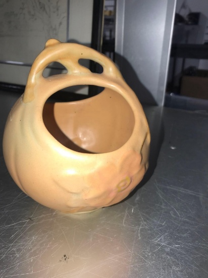 vintage Weller pottery vase 5 in high