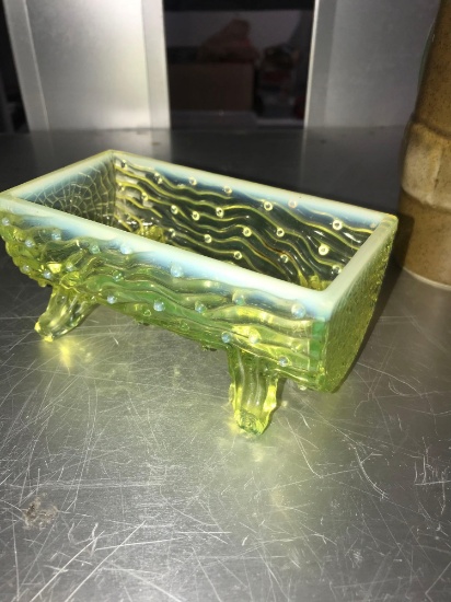 Vintage yellow depression glass log dish
